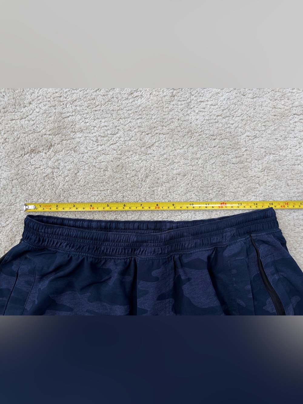 Lululemon Men’s Large Pace Breaker Short 9" Smokescreen Camo Cadet Blue Black - Picture 9 of 11